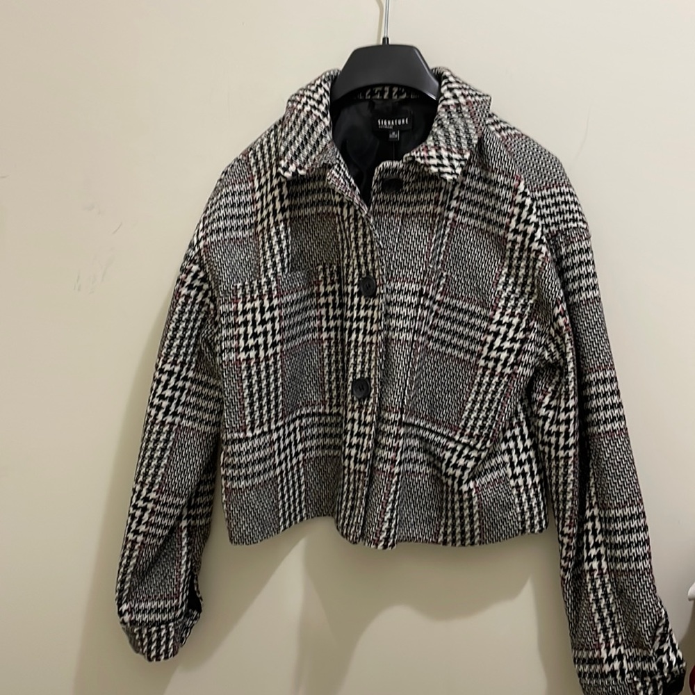 Reitmans plaid short jacket ( sz 10)
